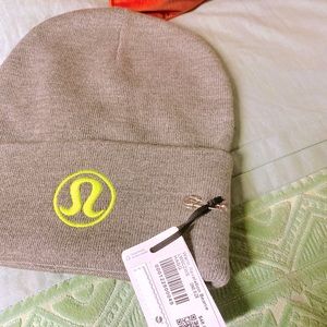 Lululemon Winter Beanie NWT